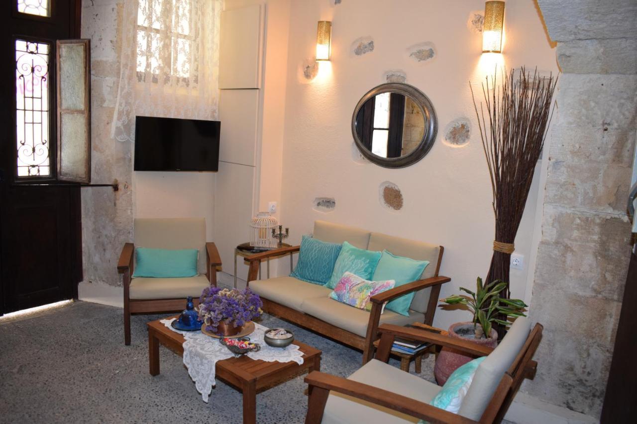 Loggia Traditional Suites Rethymno  ภายนอก รูปภาพ