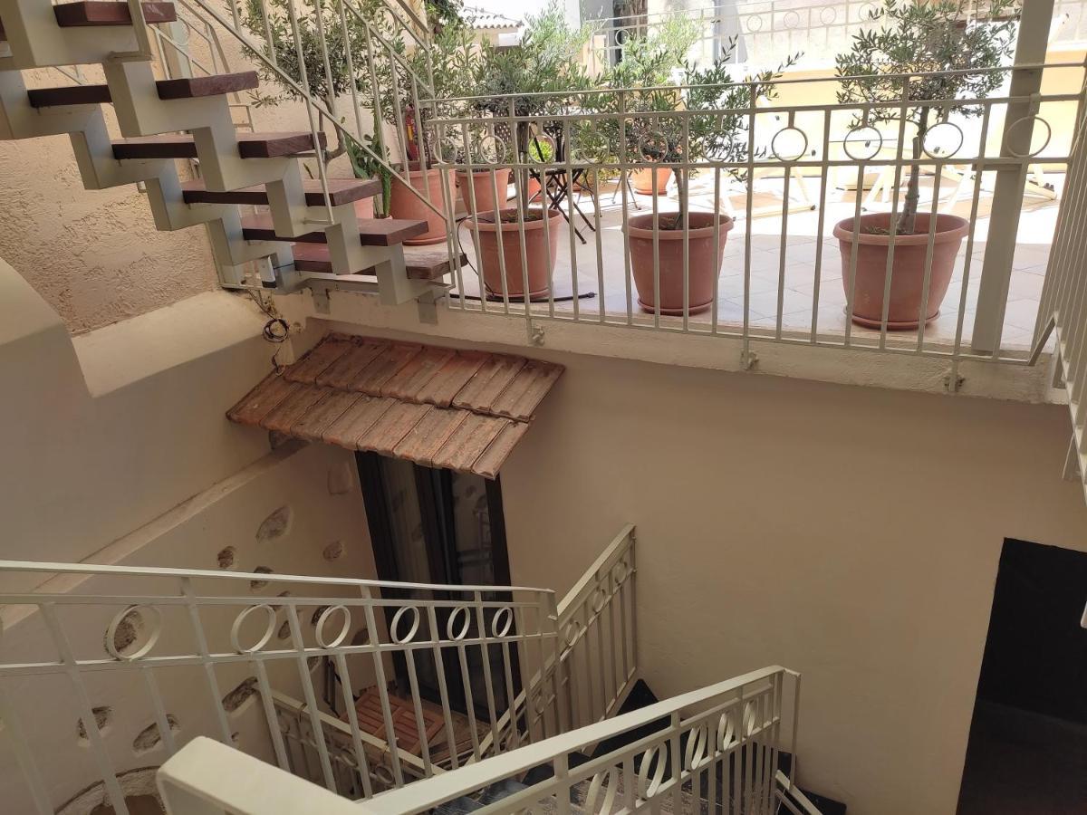 Loggia Traditional Suites Rethymno  ภายนอก รูปภาพ
