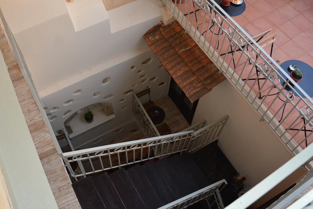 Loggia Traditional Suites Rethymno  ภายนอก รูปภาพ